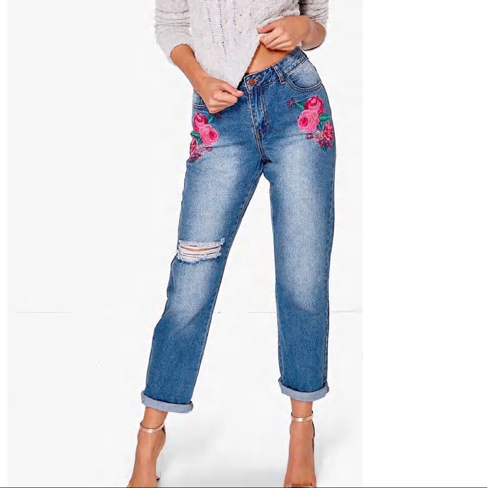 Boohoo Blue Embroidered Boyfriend Jeans